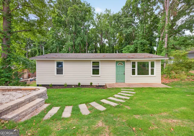 1st image of 136 Nowell St, Monroe, GA 30655 | MLS# 10774871