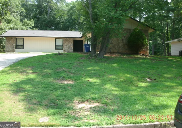 Photo 2 of Single family home for sale at 5435 Morning Crk Cir, South Fulton, GA 30349 | MLS# 10817373 | Listing updated on 2026-09-30