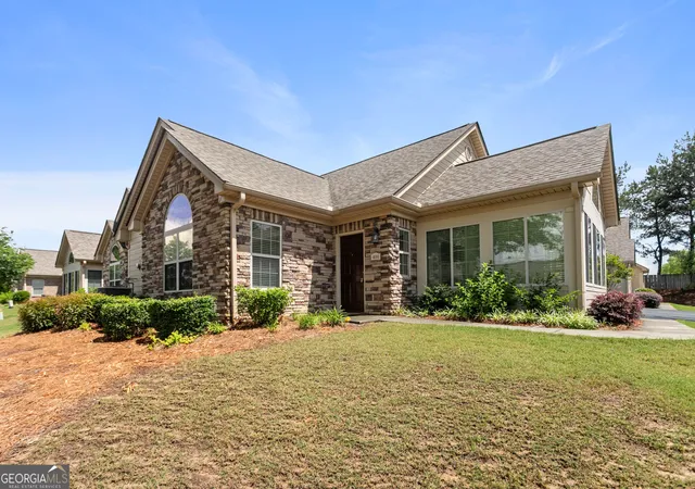 image of 400 Silver Summit Dr Se, Conyers, GA 30094 | MLS# 10778906