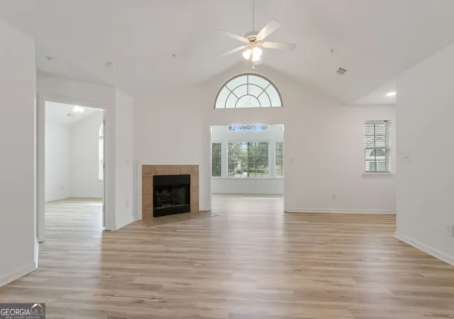 image of 400 Silver Summit Dr Se, Conyers, GA 30094 | MLS# 10778906