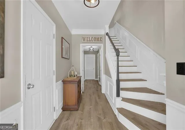 Photo 3 of Townhouse for sale at 6300 Views Tr, Peachtree Corners, GA 30092 | MLS# 10826533 | Listing updated on 2026-09-02