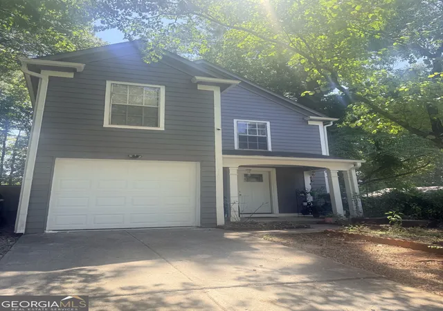 Photo 1 of Sale Pending at 1263 Old Countryside Cir, Stone Mountain, GA 30083 | MLS# 10835680 | Listing updated on 2026-09-06