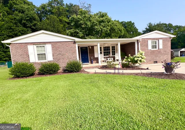 Photo 1 of Single family home for sale at 1517 Cave Spring Rd Sw, Rome, GA 30161 | MLS# 10818445 | Listing updated on 2026-09-02