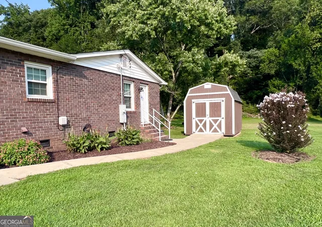 Photo 3 of Single family home for sale at 1517 Cave Spring Rd Sw, Rome, GA 30161 | MLS# 10818445 | Listing updated on 2026-09-02