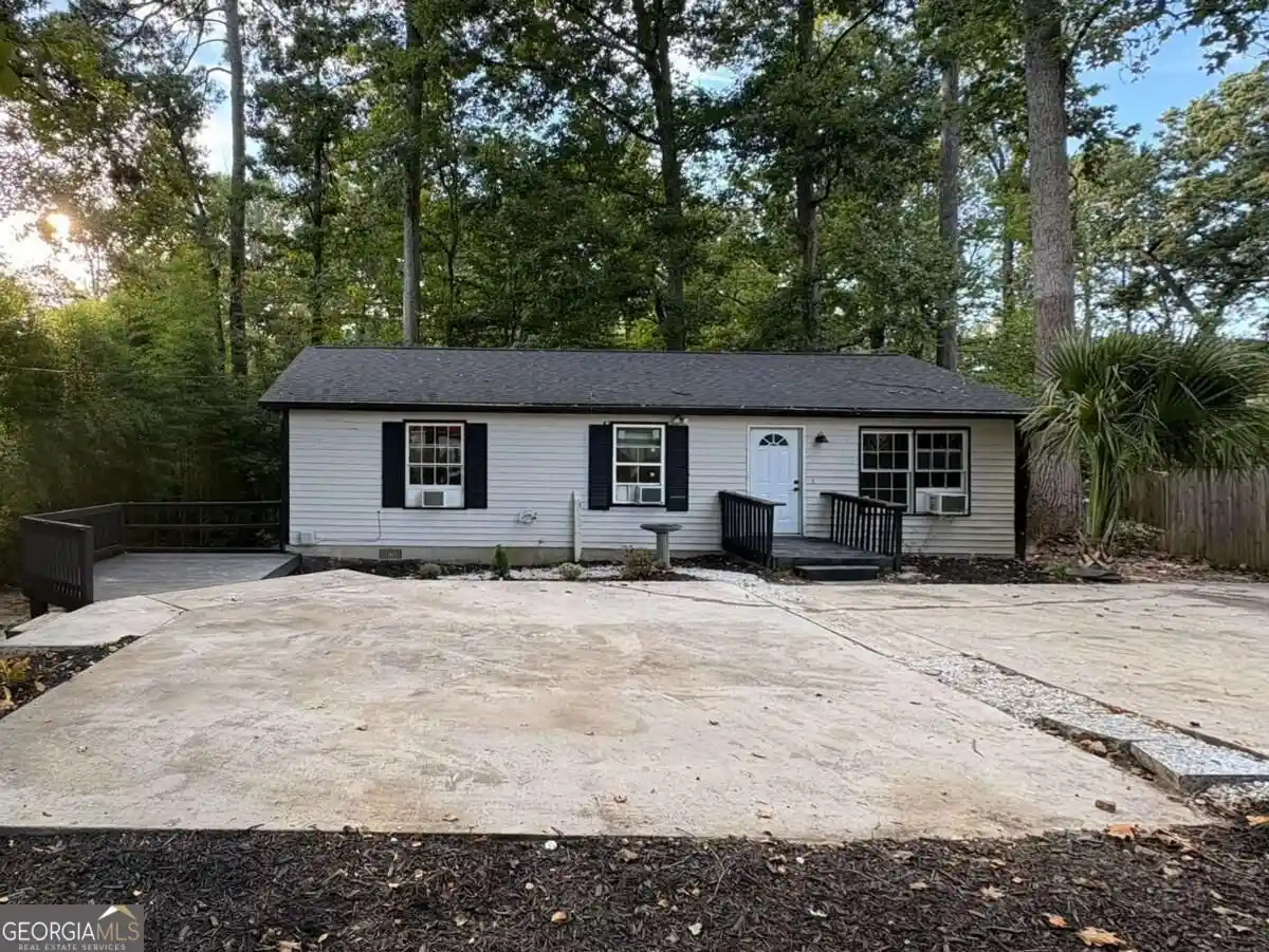 Single family home for sale at 6543 Sage St, Doraville, GA 30340 | MLS# 10870059