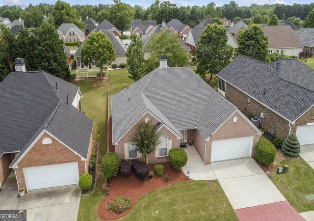 Photo 4 of Single family home for sale at 1329 Jubilee Ln, Mcdonough, GA 30253 | MLS# 10765227 | Listing updated on 2026-09-19