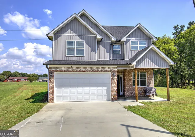 Photo 3 of Single family home for sale at 327 Larkspur Dr Sw, Calhoun, GA 30701 | MLS# 10836201 | Listing updated on 2026-09-14