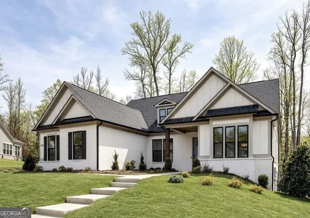 Photo 2 of Sale Pending at 2855 Medford Dr, Cumming, GA 30041 | MLS# 10804200 | Listing updated on 2026-09-18