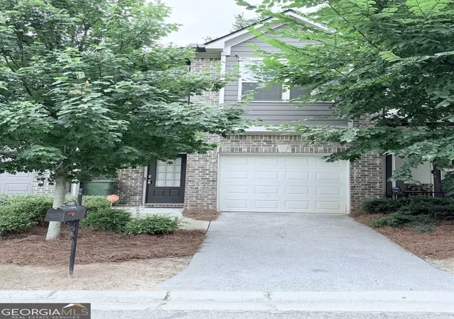Photo 1 of Townhouse for sale at 3122 Meadowstone Ln Sw, Atlanta, GA 30331 | MLS# 10812975 | Listing updated on 2026-09-11