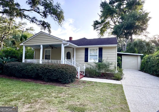 Photo 2 of Single family home for sale at 48 Maxwell Ave, St. Simons, GA 31522 | MLS# 10816071 | Listing updated on 2026-09-21