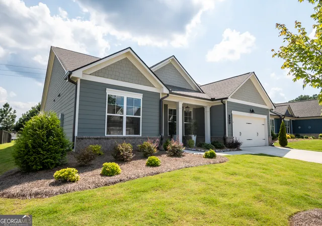 Photo 1 of Sale Pending at 729 Glenside Dr, Jefferson, GA 30549 | MLS# 10715317 | Listing updated on 2026-09-04