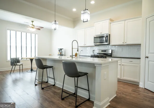 Photo 3 of Sale Pending at 729 Glenside Dr, Jefferson, GA 30549 | MLS# 10715317 | Listing updated on 2026-09-04
