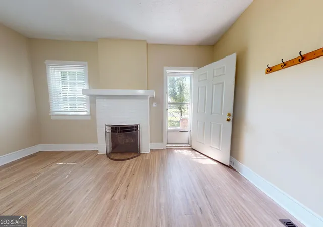 3rd image of 632 W Main St, Swainsboro, GA 30401 | MLS# 10830618