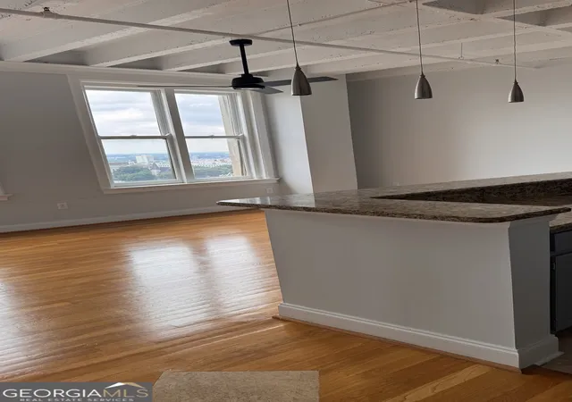 Photo 2 of Condo for sale at 32 Peachtree St NW #1506, Atlanta, GA 30303 | MLS# 10809970 | Listing updated on 2026-09-23
