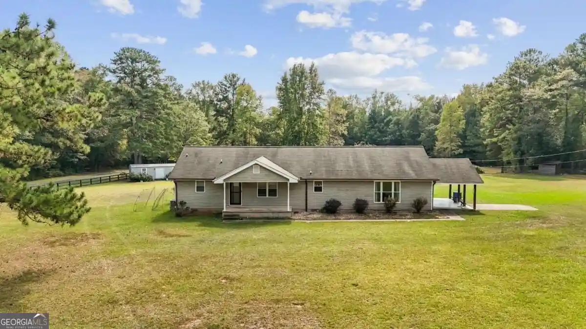 Photo 1 of Single family home for sale at 8535 Downs Rd, Winston, GA 30187 | MLS# 10868493 | Listing updated on 2026-10-22