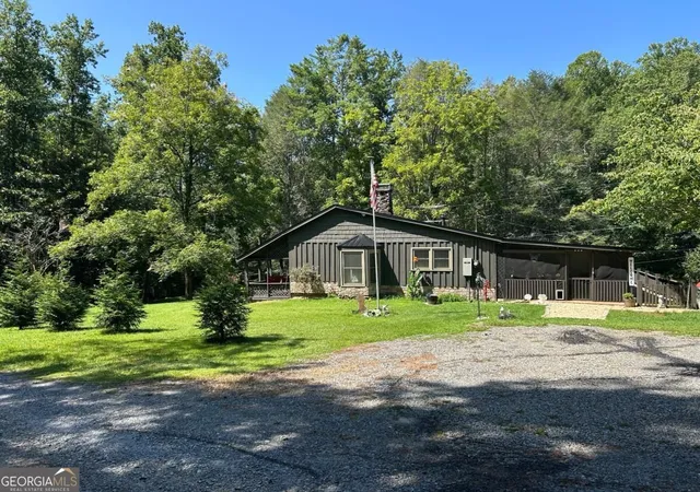 2nd image of 581 N Garrett Branch Rd, Ellijay, GA 30536 | MLS# 10830067