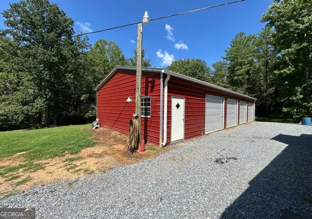 Photo 3 of Single family home for sale at 581 N Garrett Branch Rd, Ellijay, GA 30536 | MLS# 10830067 | Listing updated on 2026-09-03