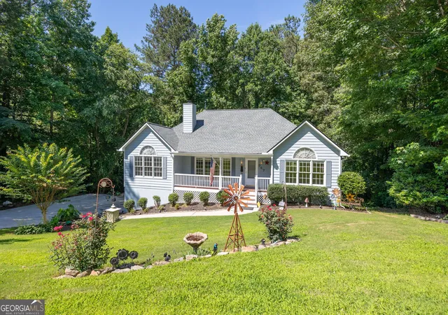 Photo 3 of Single family home for sale at 347 Viola Dr, Dallas, GA 30157 | MLS# 10782928 | Listing updated on 2026-09-11