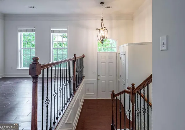 Photo 3 of Townhouse for sale at 2450 Natoma Ct Se #11, Smyrna, GA 30080 | MLS# 10822893 | Listing updated on 2026-10-10