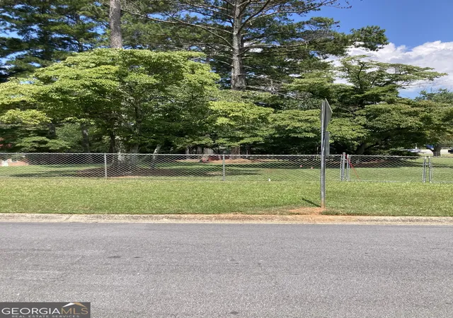 3rd image of Lot 2 Pounds Dr, Stone Mountain, GA 30087 | MLS# 10802532