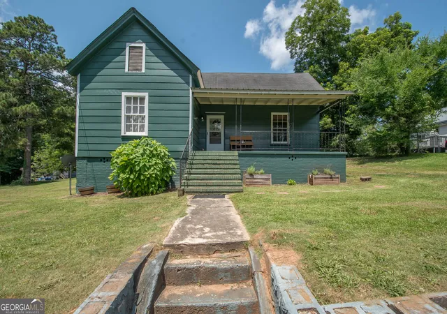 2nd image of 3 Sanford Ave, Lagrange, GA 30241 | MLS# 10802359