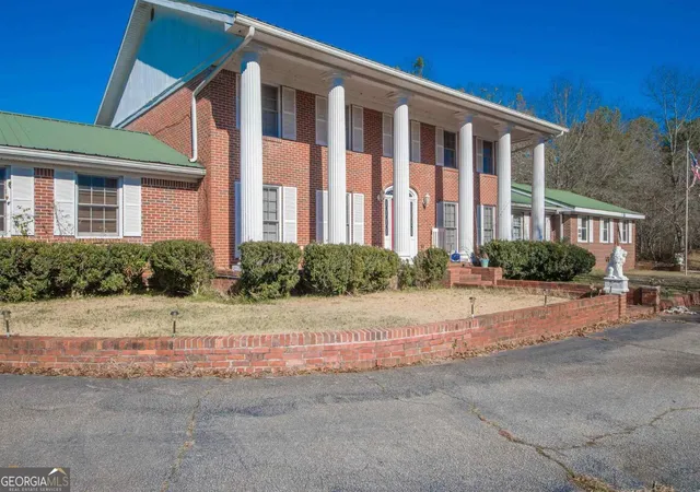 Photo 1 of Single family home for sale at 3861 Newnan Rd, Griffin, GA 30223 | MLS# 10615701 | Listing updated on 2026-09-04