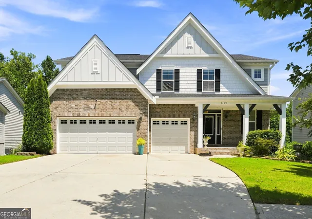 1st image of 1700 Primrose Park Rd, Sugar Hill, GA 30518 | MLS# 10829870