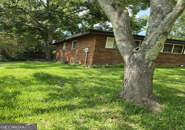 14th image of 1702 Cardinal Rd, Jonesboro, GA 30238 | MLS# 10801301