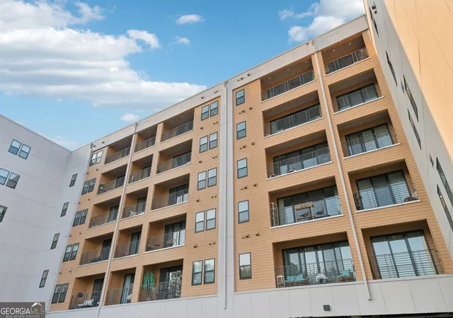 2nd image of 112 Rogers St Ne, Atlanta, GA 30317