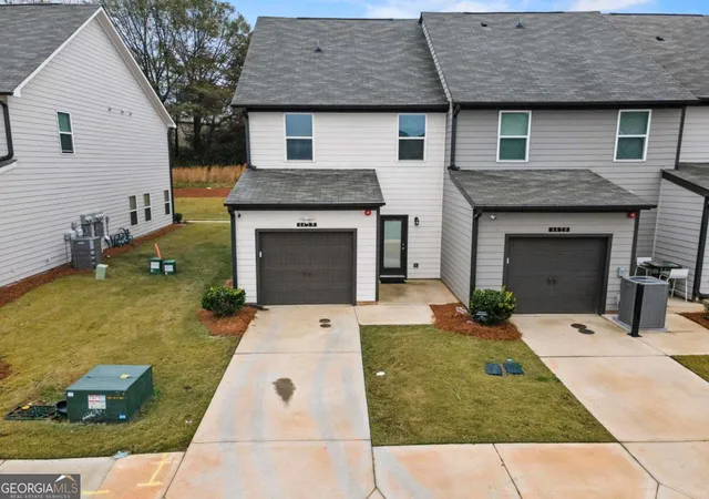 3rd image of 4420 Ryan St, Douglasville, GA 30135 | MLS# 10756102