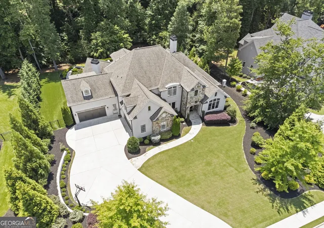 Homes for sale in Alpharetta, GA | 3213 Balley Forrest Dr, Alpharetta, GA 30004 | MLS# 10787688