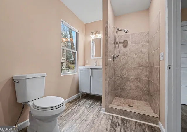 Photo 4 of Sale Pending at 2047 Baker Rd, Atlanta, GA 30318 | MLS# 10764434 | Listing updated on 2026-05-26