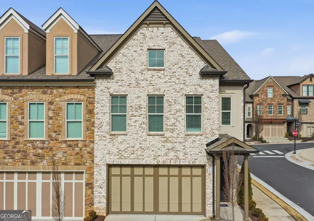 Photo 3 of Townhouse for sale at 110 Via Roma, Woodstock, GA 30188 | MLS# 10789477 | Listing updated on 2026-08-27