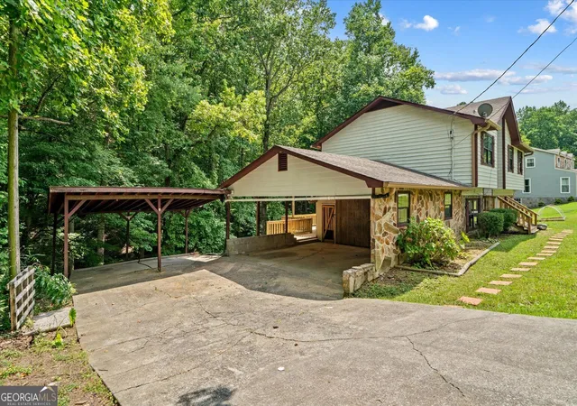 2nd image of 3214 Se Headrick Cir, Dalton, GA 30721 | MLS# 10828985