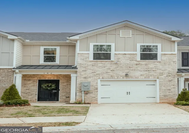 2nd image of 142 Hampton Cir, Mcdonough, GA 30253 | MLS# 10766291