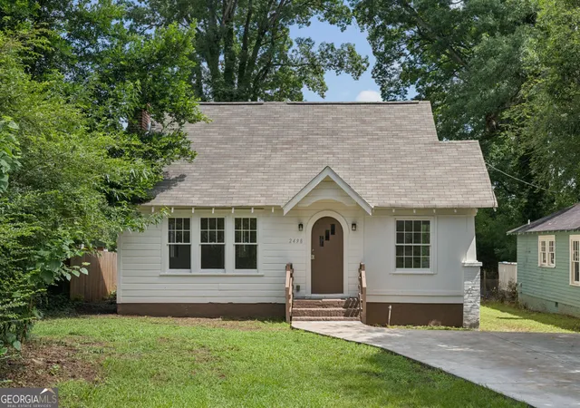 Photo 1 of Single family home for sale at 2498 White Oak Dr, Decatur, GA 30032 | MLS# 10806708 | Listing updated on 2026-07-30