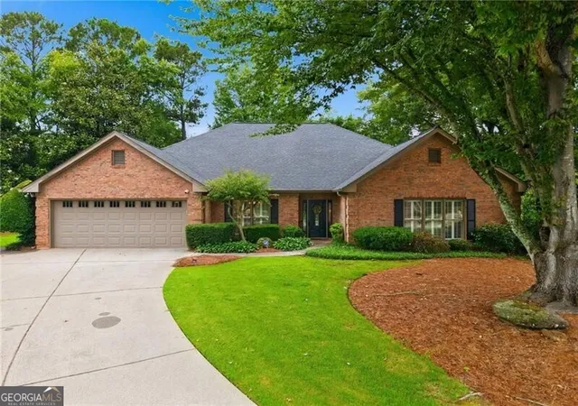 1st image of 965 Knoll Crest Ct, Alpharetta, GA 30004 | MLS# 10790705