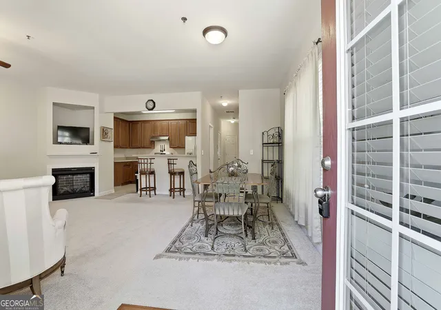 5th image of 41 Newnan Lakes Dr, Newnan, GA 30263 | MLS# 10780581