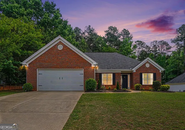 2nd image of 5316 Valley Forest Wy, Flowery Branch, GA 30542 | MLS# 10765408