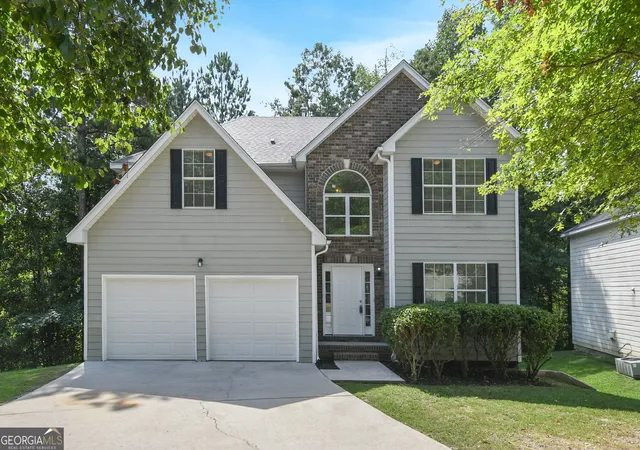 Photo 1 of Sale Pending at 310 Espana St, Atlanta, GA 30349 | MLS# 10597015 | Listing updated on 2025-10-31