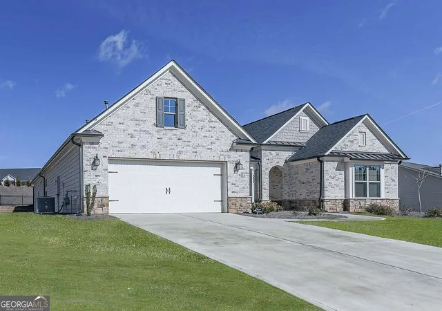 Photo 2 of Single family home for sale at 456 Northside Dr, Canton, GA 30115 | MLS# 10791719 | Listing updated on 2026-07-07