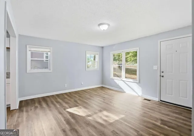 Photo 3 of Single family home for sale at 1393 Northwest Dr Nw, Atlanta, GA 30318 | MLS# 10820960 | Listing updated on 2026-09-27