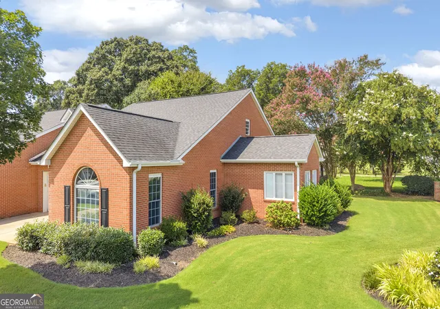2nd image of 18 Somerset Ct, Hartwell, GA 30643 | MLS# 10830645
