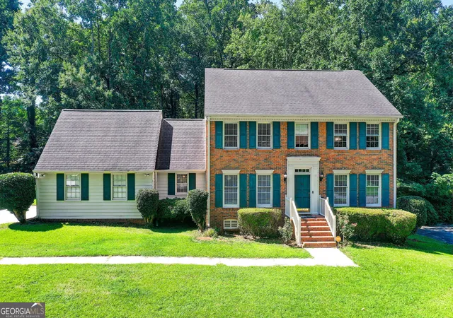 1st image of 4576 Ashington Dr, Snellville, GA 30039 | MLS# 10821543