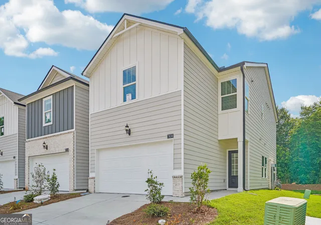Photo 4 of Townhouse for sale at 7834 Marie Wy, Fairburn, GA 30213 | MLS# 10723542 | Listing updated on 2026-10-05