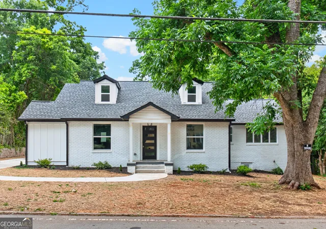 Homes for sale in Greensboro, GA | 306 E Greene St, Greensboro, GA 30642 | MLS# 10772390