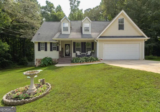 Photo 2 of Single family home for sale at 116 Duncans Ml Dr, Locust Grove, GA 30248 | MLS# 10794888 | Listing updated on 2026-10-09