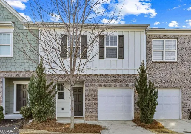 3rd image of 2056 Wildflower Wy, Conyers, GA 30012 | MLS# 10781055