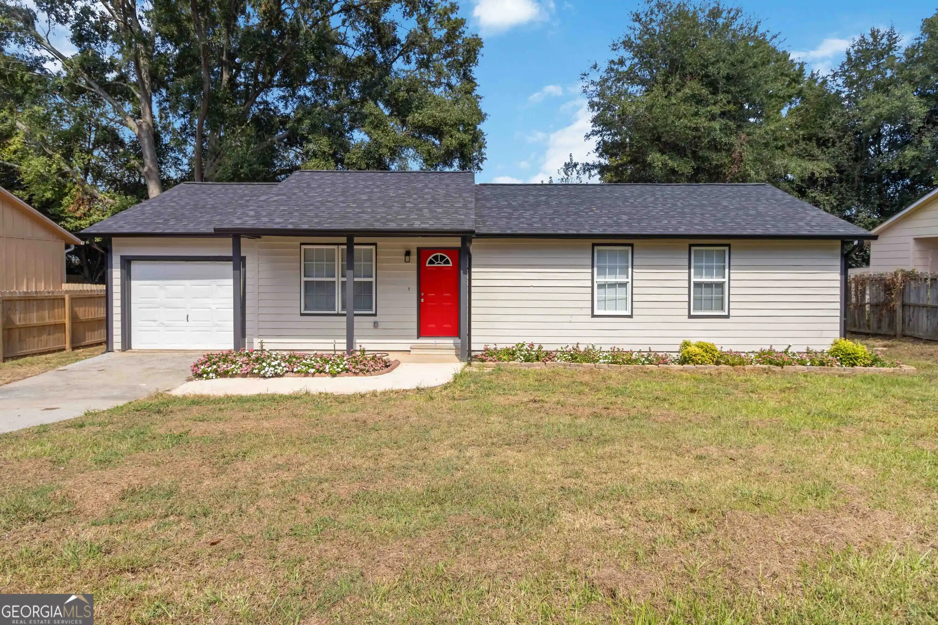 Photo 1 of Single family home for sale at 253 Deerfield Dr, Jonesboro, GA 30238 | MLS# 10869811 | Listing updated on 2026-10-22