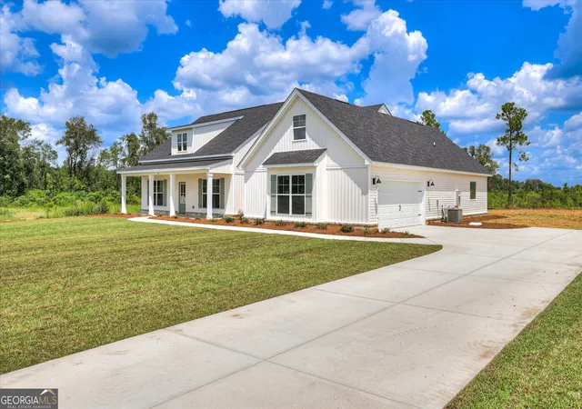 Photo 3 of Single family home for sale at 315 Livingston Bend, Statesboro, GA 30461 | MLS# 10770735 | Listing updated on 2026-09-20